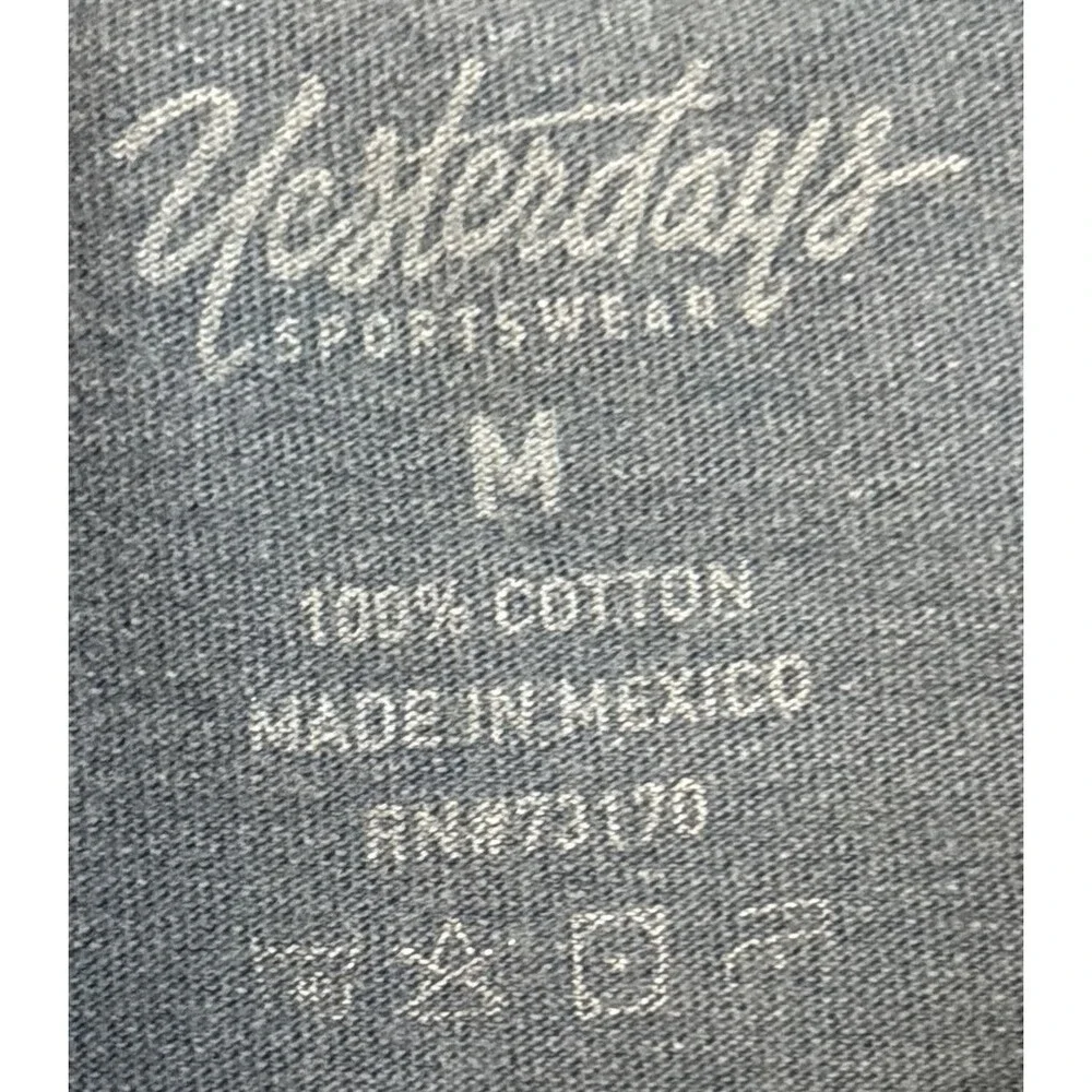 Yesterdays Sportswear T Shirt Blue distressed wash Mens Medium Short Sleeve Crew
